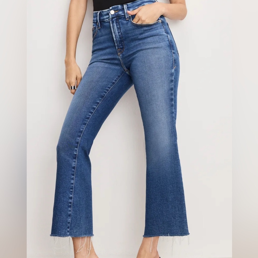 GOOD AMERICAN Good Legs crop jeans (NWT)